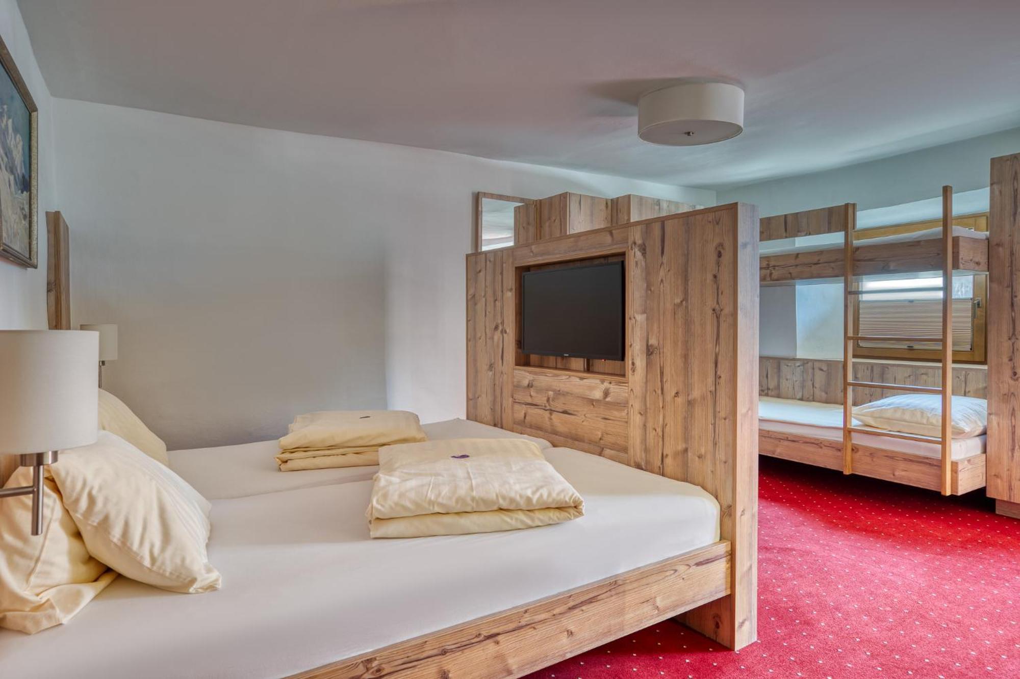 Hotel Jaegerhof Oetz Eksteriør billede
