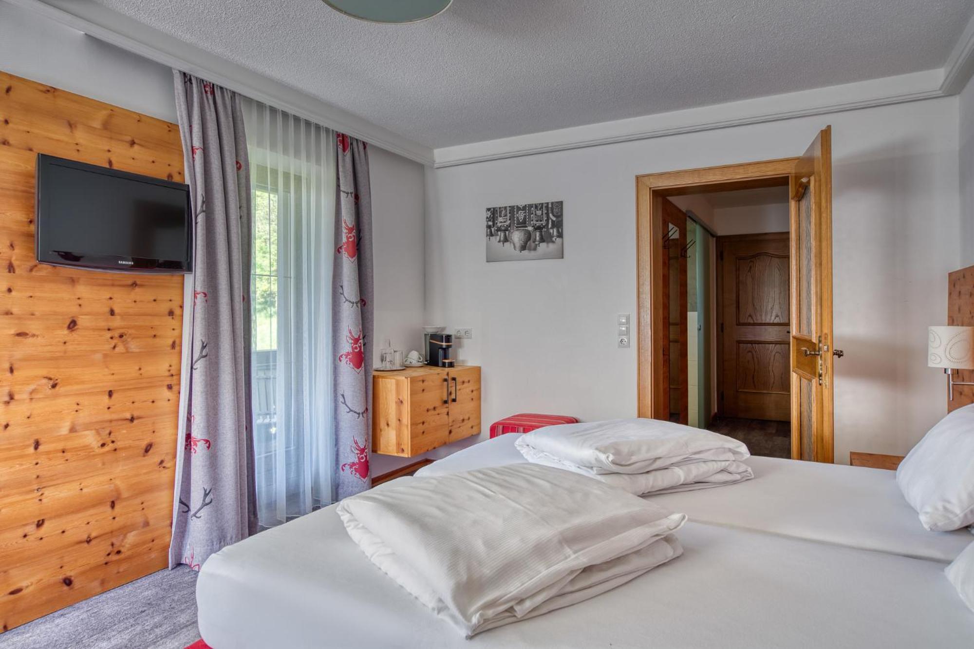 Hotel Jaegerhof Oetz Værelse billede