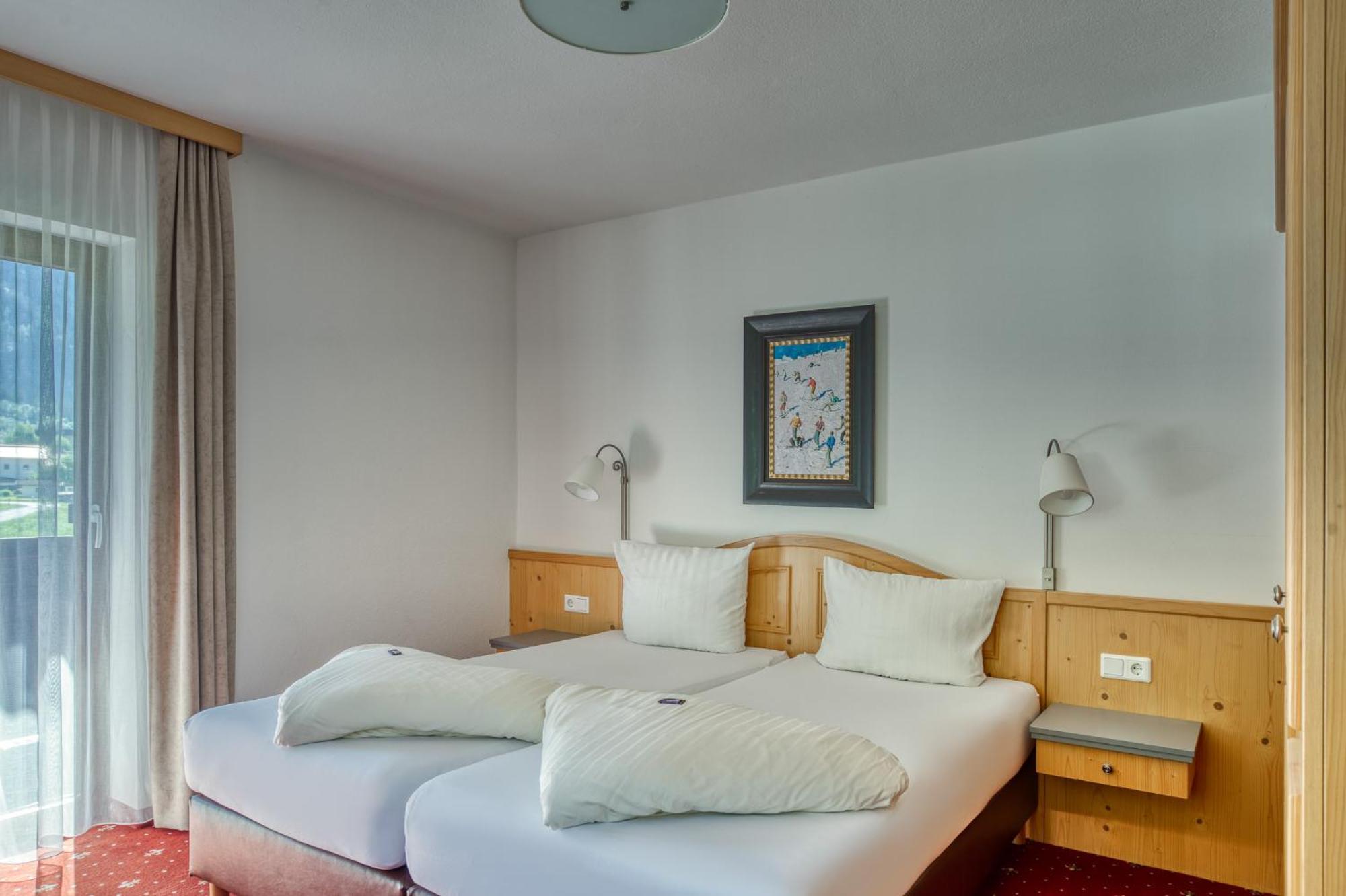 Hotel Jaegerhof Oetz Værelse billede